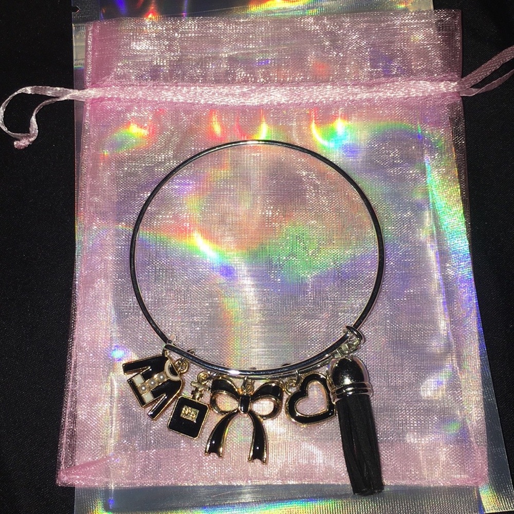 Silver bangle
